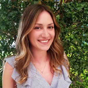 Meet your Posher, Alyssa